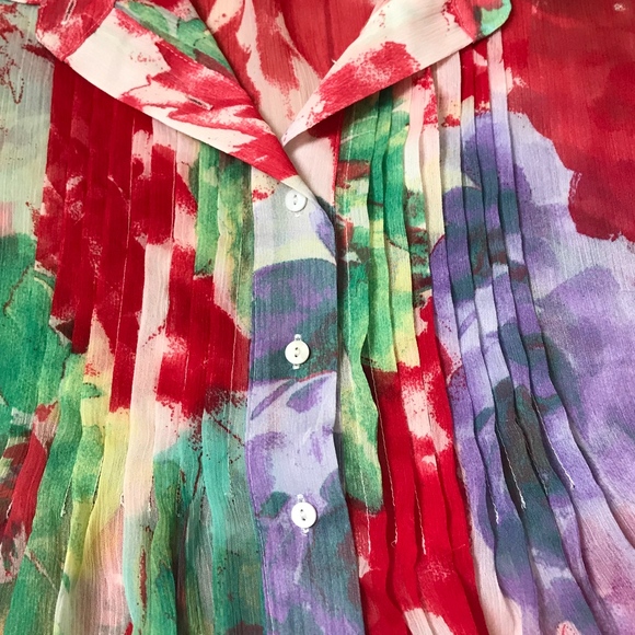 Fever Floral Watercolor Sleeveless Collared Shirt - Picture 2 of 6
